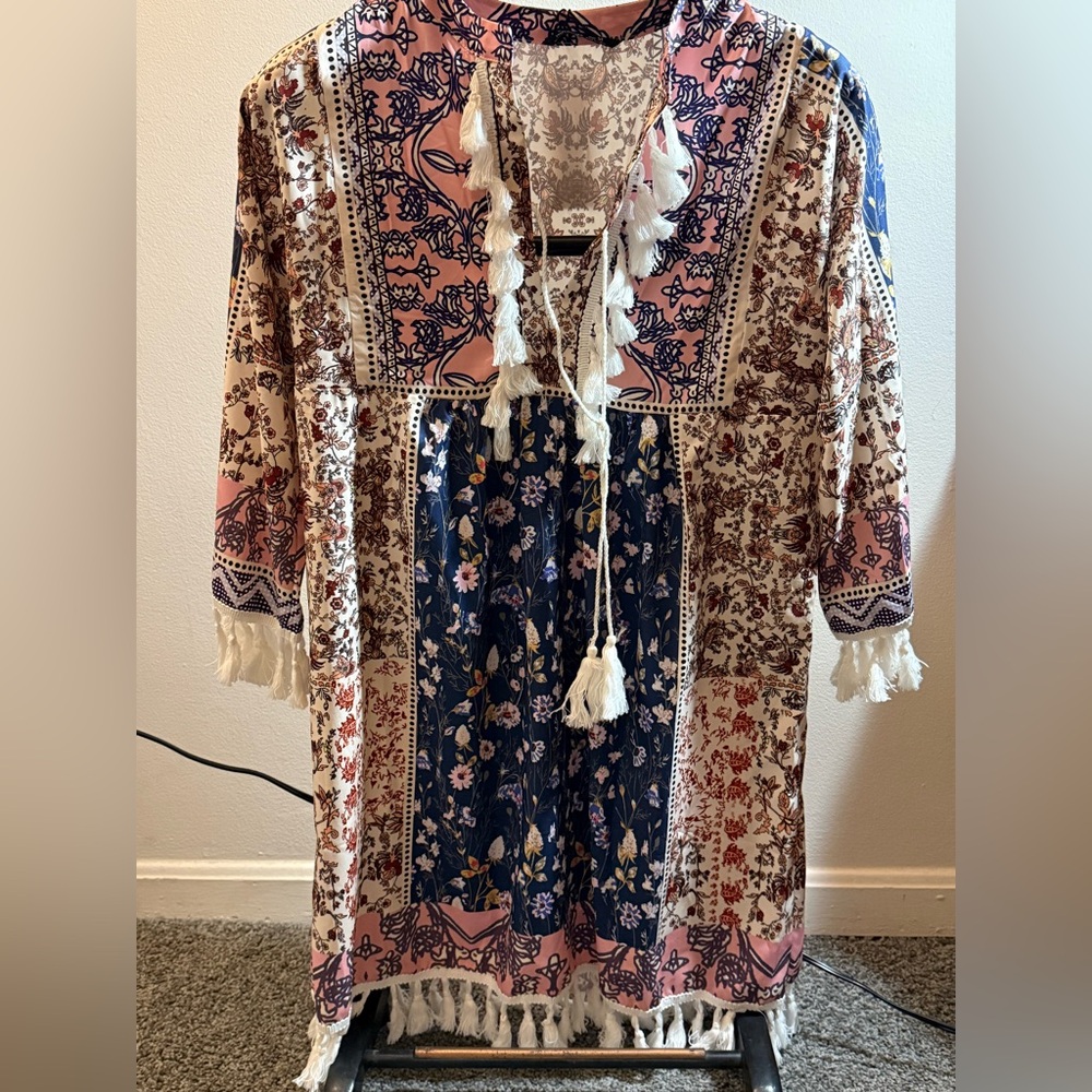 NWT Noracora women’s Bohemian Floral Dress/Tunic with Tassel fringe size M
